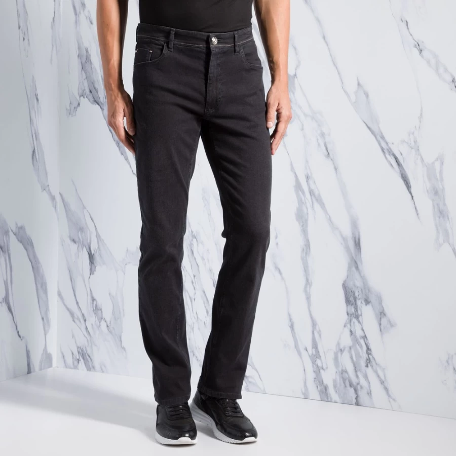 "Stefano Ricci Men's Premium Luxury Jeans for Style & Comfort"