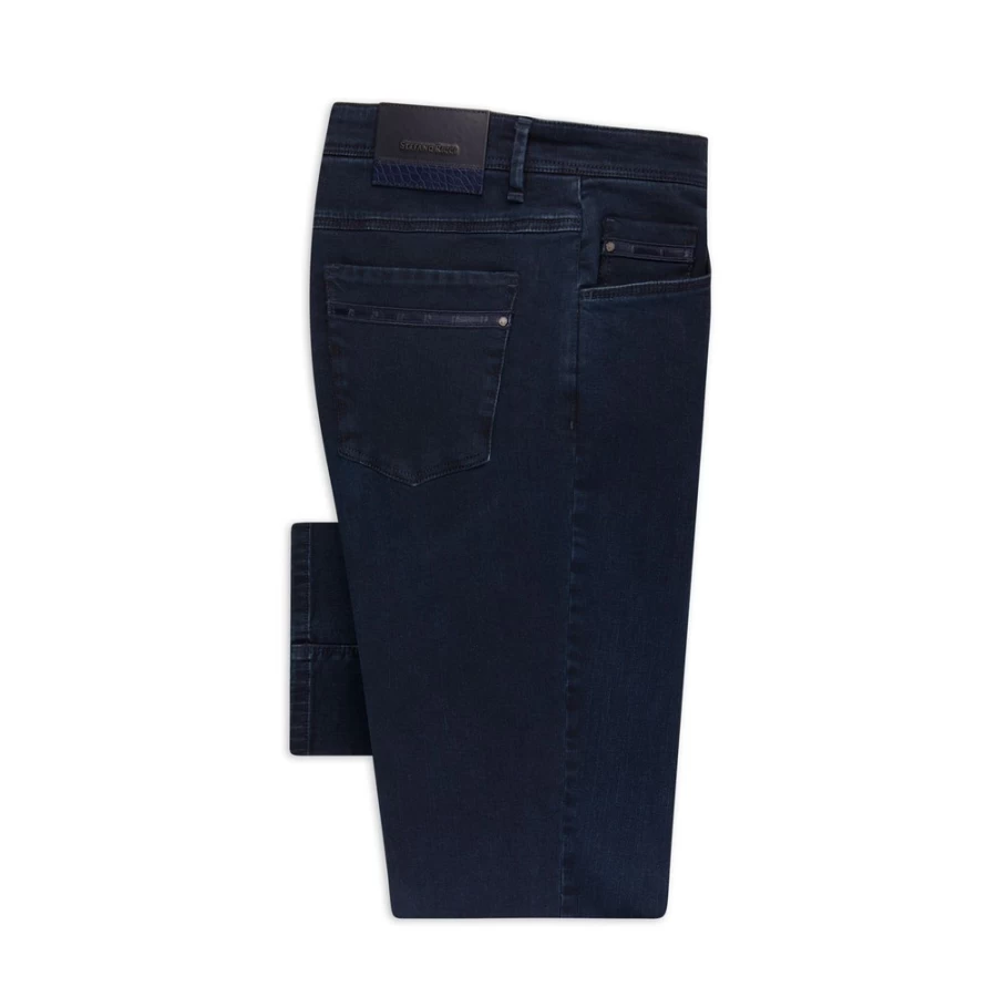 "Stefano Ricci Men's Premium Luxury Jeans for Style & Comfort"