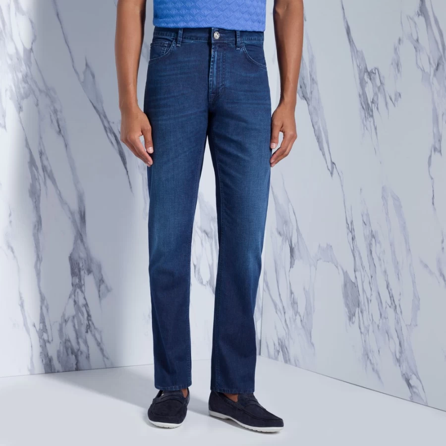 "Stefano Ricci Men's Premium Luxury Jeans for Style & Comfort"